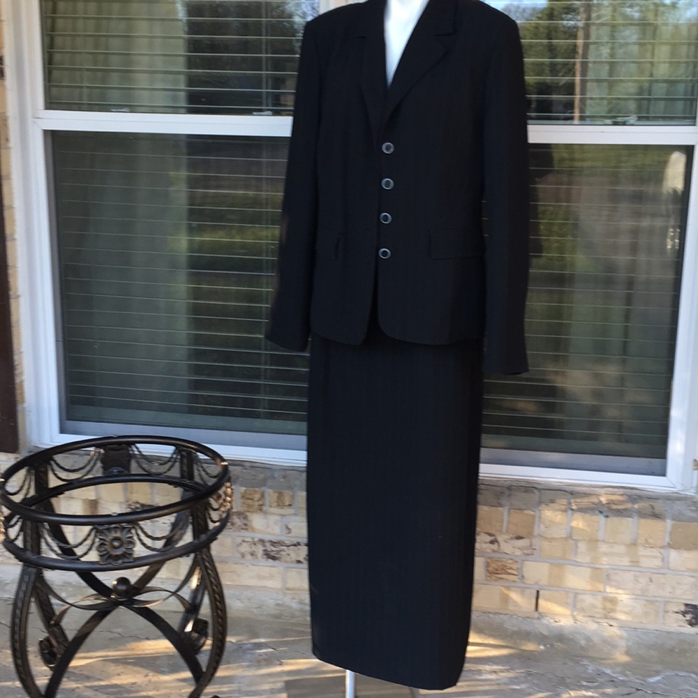 2 piece suit